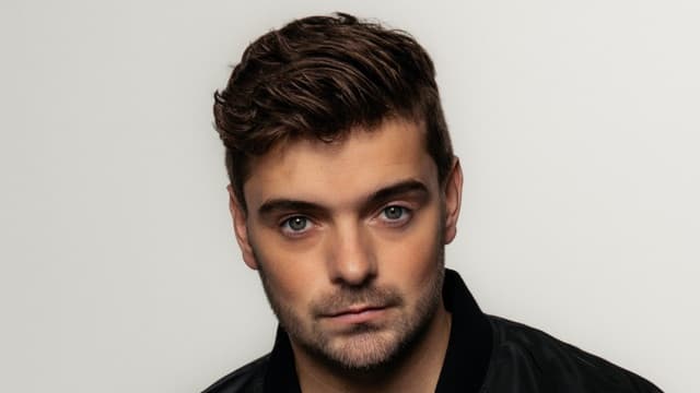 Follow Martin Garrix on TikTok