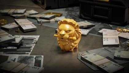 Get rewarded by the Gold Lion & Wooden Fish!